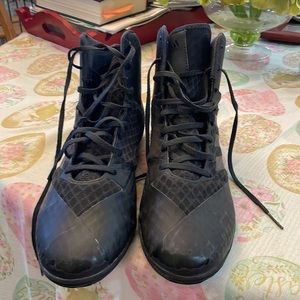 Men’s Black  Adidas Wrestling Shoes Size 11!